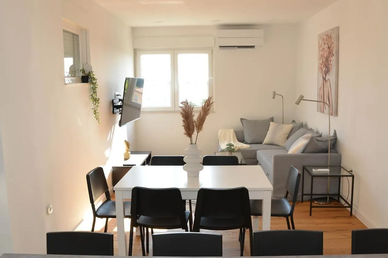 Buracom Trendy Zadar City Condo 0*,  Croatia